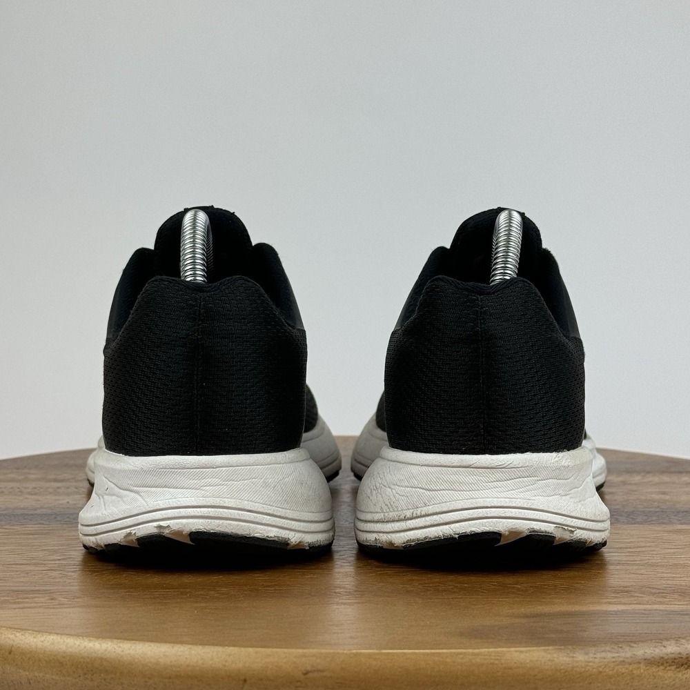 Womens Brooks Range Black Athletic Running Comfort Sneakers Shoes Size 9.5 B GUC - Picture 4 of 9